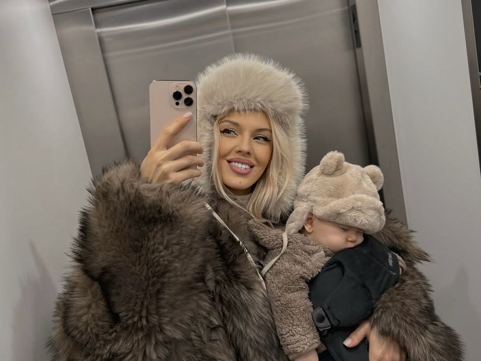 5 месеца с теб, обич моя: Натали Трифонова разтопи феновете с най-сладката снимка на бебето си