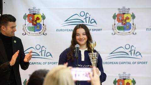 Сноубордистката Малена Замфирова се прибра в България вчера месеца