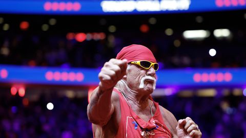 Легендата на кеча Хълк Хоган си отиде внезапно вчера на