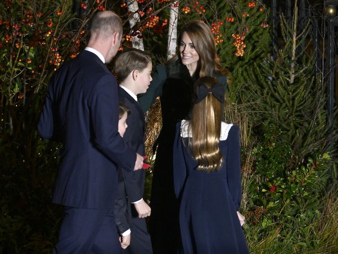 Вдъхновяващата Коледа на принцесата на Уелс: послание за доброта и дует с Шарлот