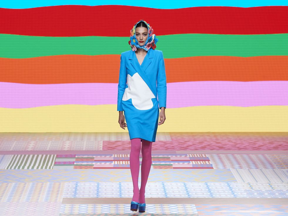 Оранжево + бордо и още 4 неочаквани цветови комбинации, които ще бъдат хит през 2026 г.