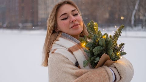 Февруари 2026 поставя акцент върху финансите личните ви ценности и