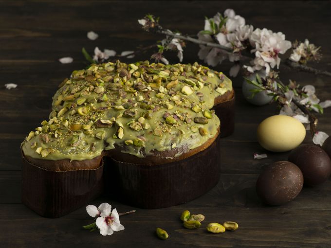 Новият неустоим хит, който завладя мрежата: Великденски козунак с вкус на дубайски шоколад