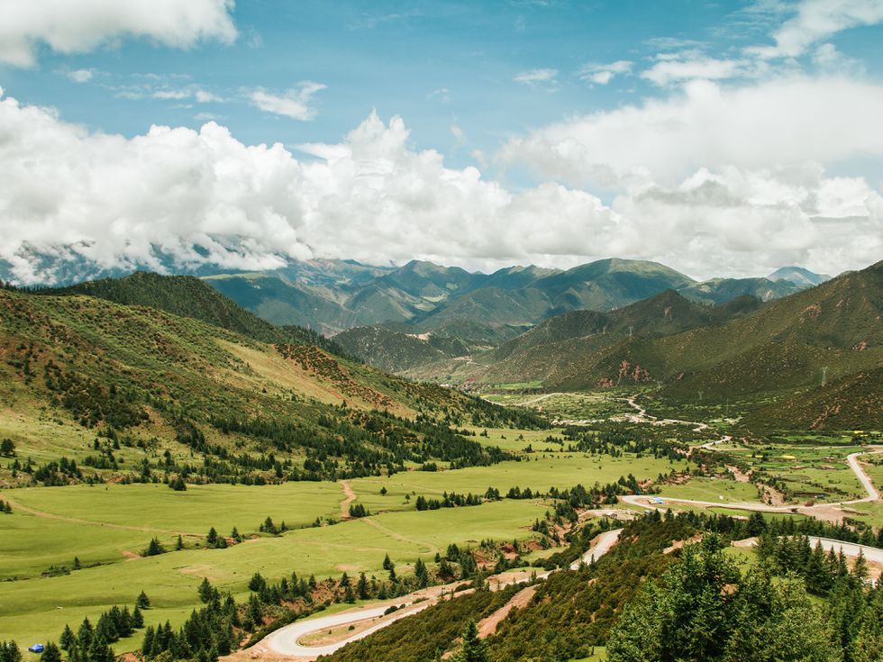 Защо самолетите не летят над Тибет: тайната, която авиокомпаниите пазят от пътниците