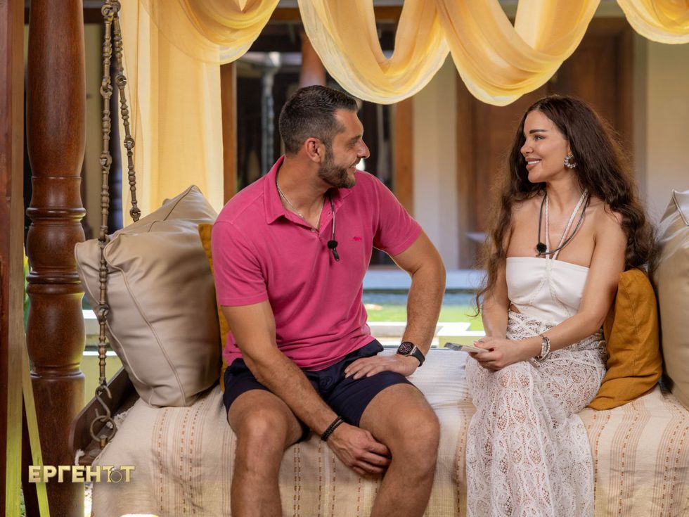 Чувства или стратегия? Колко пъти Крис от "Ергенът" нарече Мартина "любов моя"