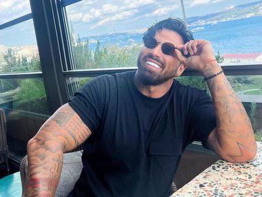 Топ лукс: Благо Георгиев и Мария-Луиза на яхта в Гърция