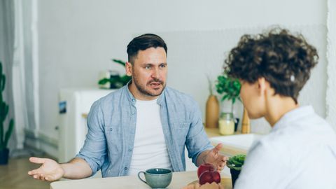 Любовта не е задължение а дар Но някои мъже просто