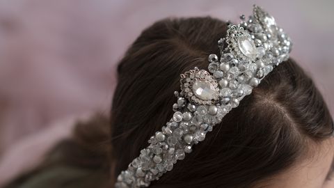 Годежът на Емрах Стораро и неговата избраница Айлян се превърна