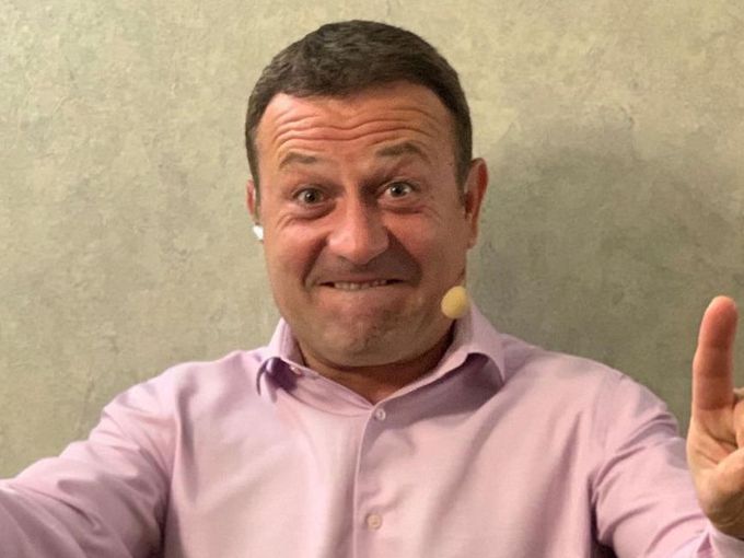 Димитър Рачков налетя на бой на Бачорски - ВИДЕО