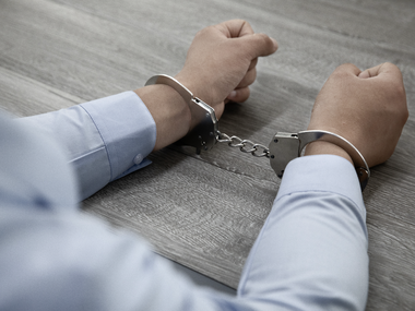 Създателят на „Великолепният век“ е арестуван