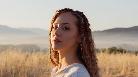 Дни преди финала на българската селекция за Евровизия две от