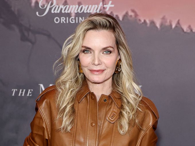 Мишел Пфайфър на 68: Живата богиня на Холивуд (Снимки)