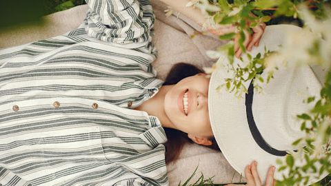 Предлагаме ви един кратък експеримент Опитайте се да затворите очи