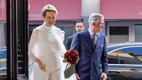Белгийската престолонаследничка принцеса Елизабет официално завърши двугодишната си магистърска програма