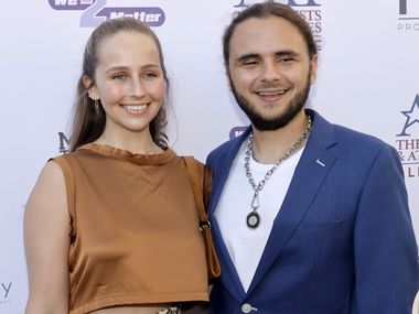 Синът на Майкъл Джексън се жени: Коя е годеницата му (снимки)