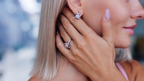 Овен Лъв и Стрелец които представляват огнената стихия са винаги