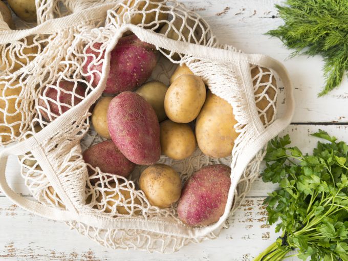 Обикновен или сладък картоф: Кой носи по-големи ползи за здравето?