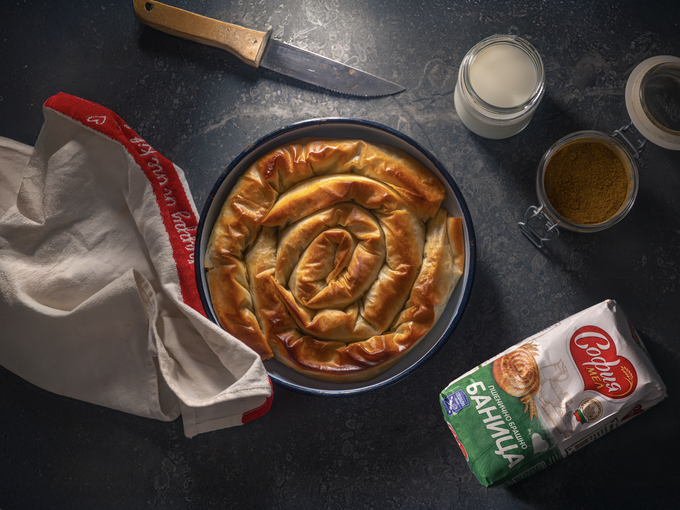 Веган баница с червена леща