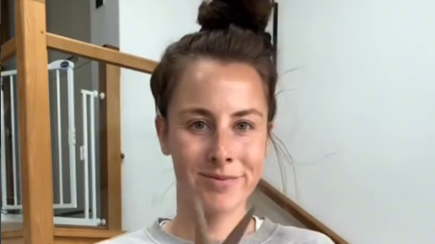 Оливия Латуел 38 майка на едно дете успя да спести