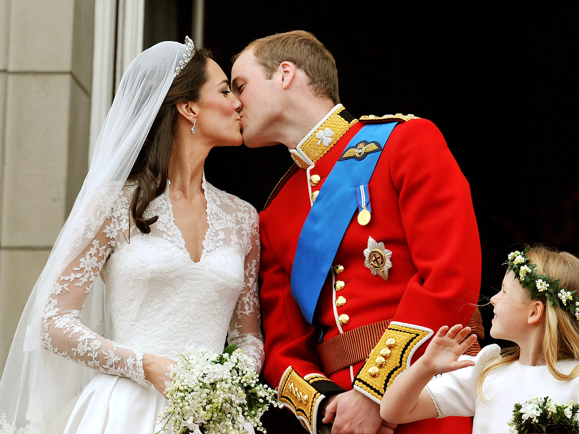 Кралска годишнина: Уилям и Кейт празнуват 13 години брак!