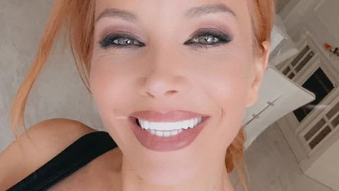 Певицата Емилия отбеляза двоен празник Фолкзвездата сподели съкровени мисли за