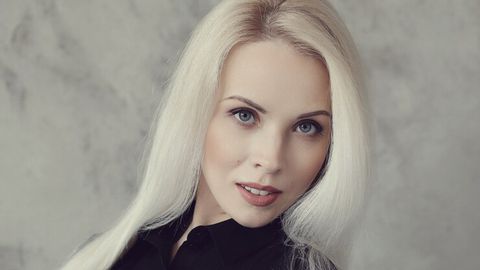 Миенето на косата не е просто хигиенна процедура а важна