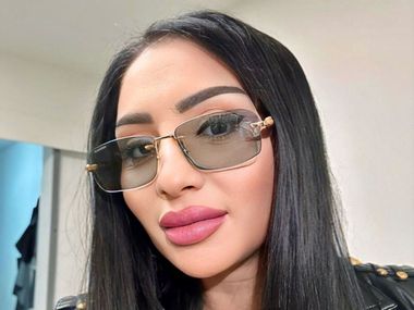 Софи Маринова за пореден път развесели феновете: Оприличиха я на самурай