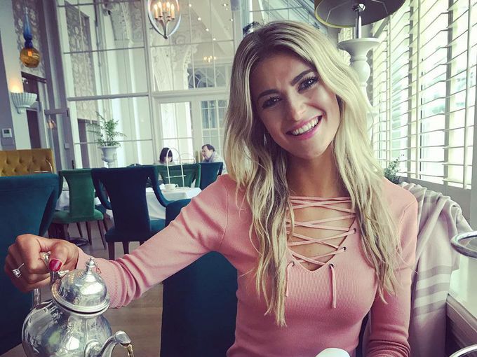 Може да ви изпратят вкъщи, ако не знаете отговора: Стюардеса разкрива тайните на самолетите