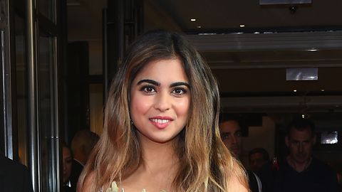 На сватбата ѝ пя Бионсе а на Met Gala тя