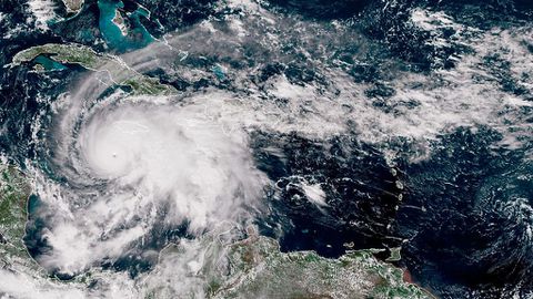 Ямайка беше обявена за зона на бедствие след като ураганът