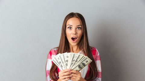 Понякога в една връзка с времето изчезват любовта страстта и