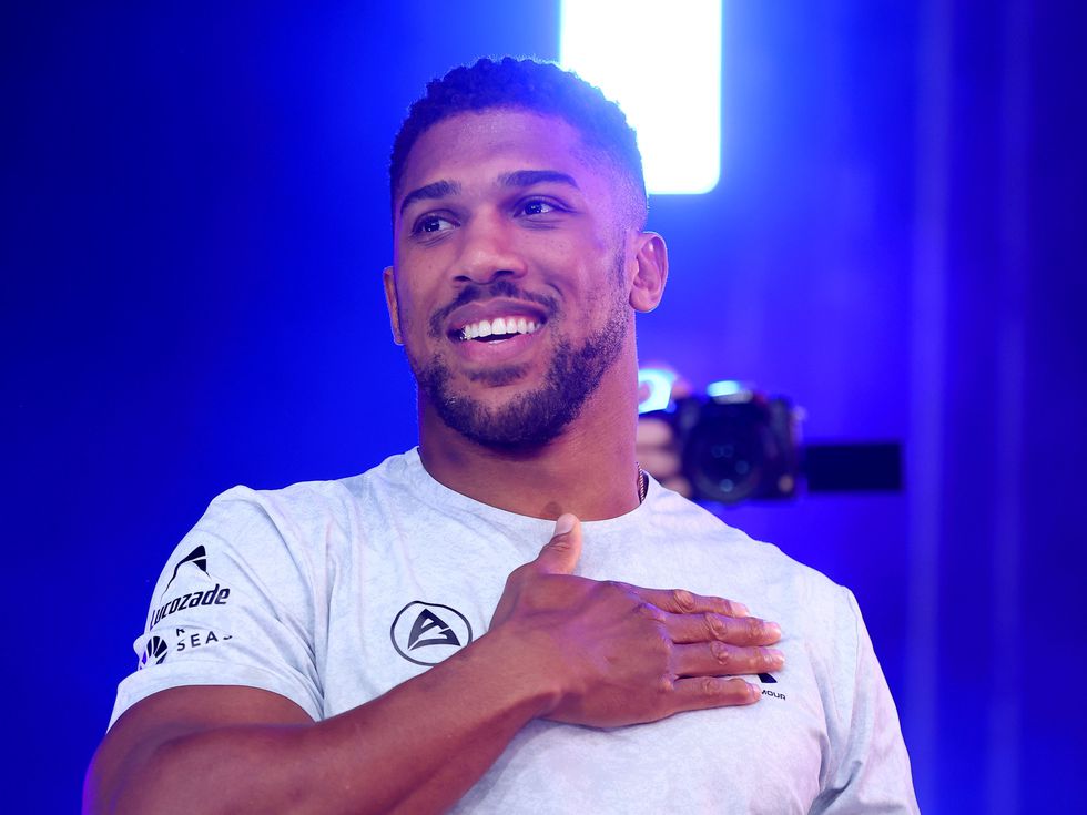 Антъни Джошуа с признание през сълзи: И моето време ще дойде, изобщо не ме е страх