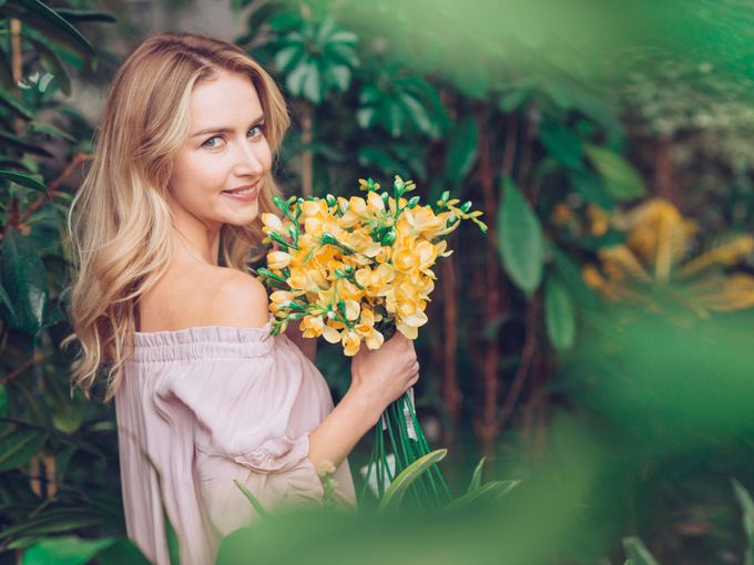 Хороскоп за месец април за зодия Водолей