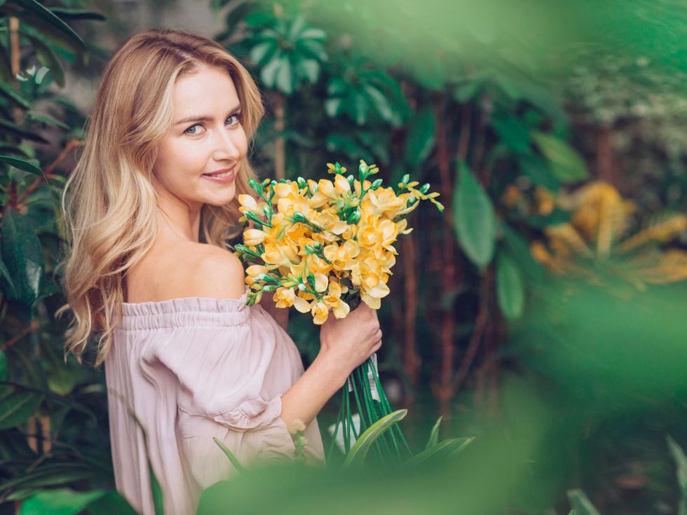 Хороскоп за месец април за зодия Водолей