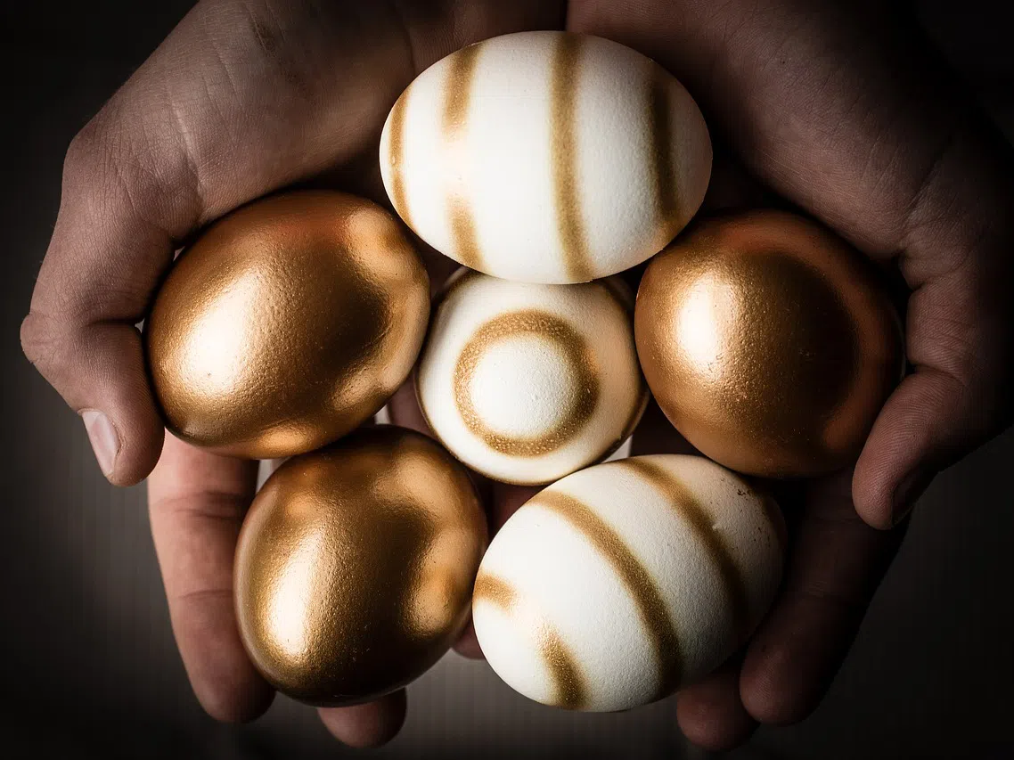 Как да сварим яйцата за Великден, без да се пукнат: Изпитани съвети и трикове