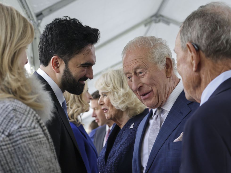 Безпрецедентен натиск: Кметът на Ню Йорк призова Чарлз III да върне диаманта Кохинор на Индия – ще последва ли отговор