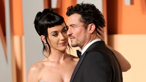 Последният албум 143 на Кейти Пери беше възприет като ода