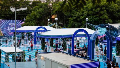 В продължение на един месец първият по рода си ролер