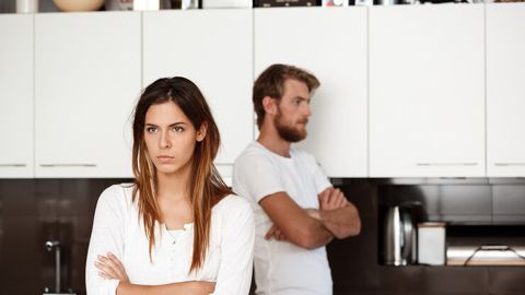 Накарах мъжа ми да изтрие профилите си в социалните мрежи