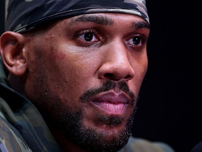 Антъни Джошуа с първо официално изявление след трагичната катастрофа