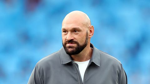 Боксовата суперзвезда Тайсън Фюри отдаде почит на Антъни Джошуа и